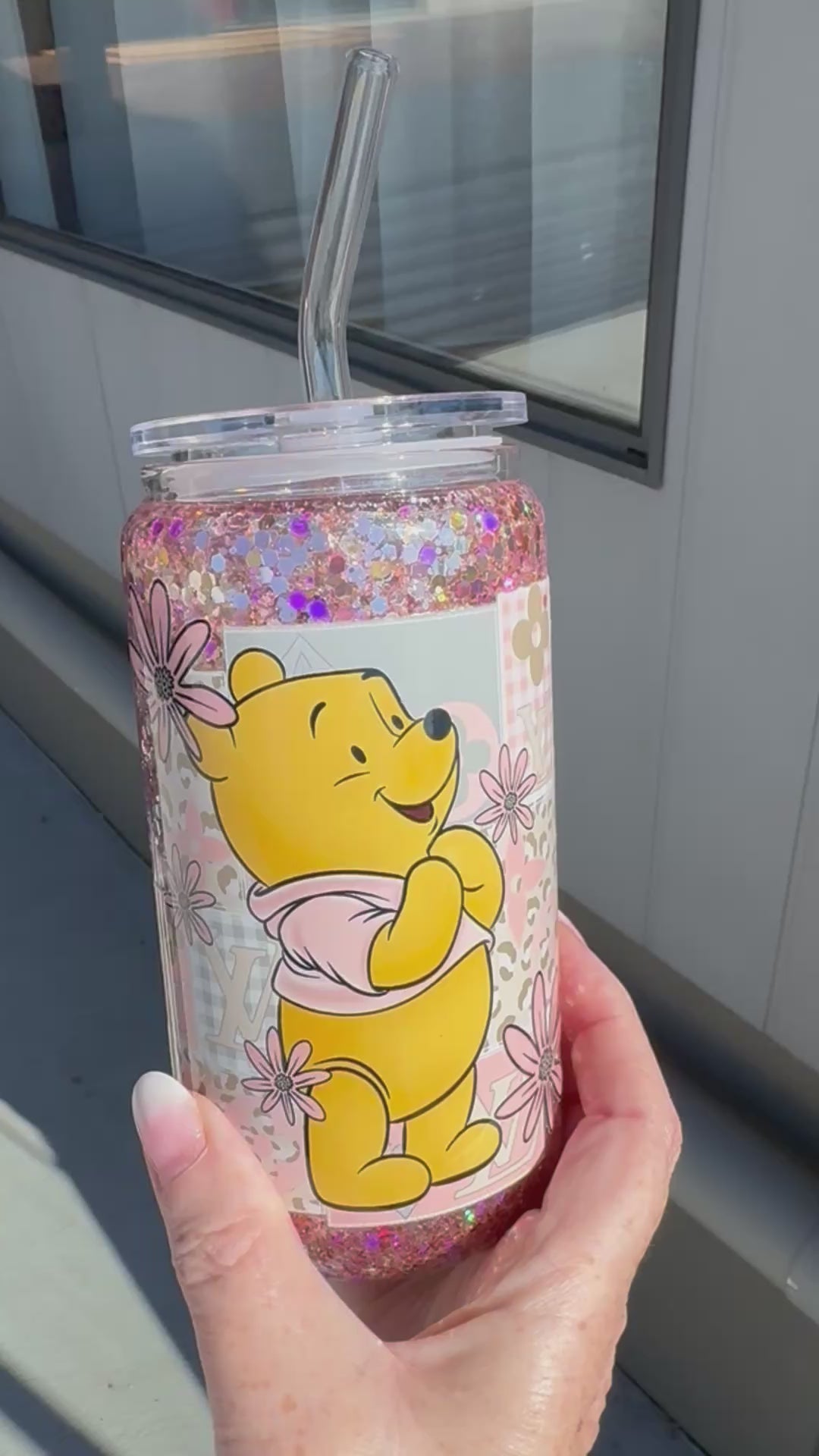 Sparkle Winnie - Glass 16oz