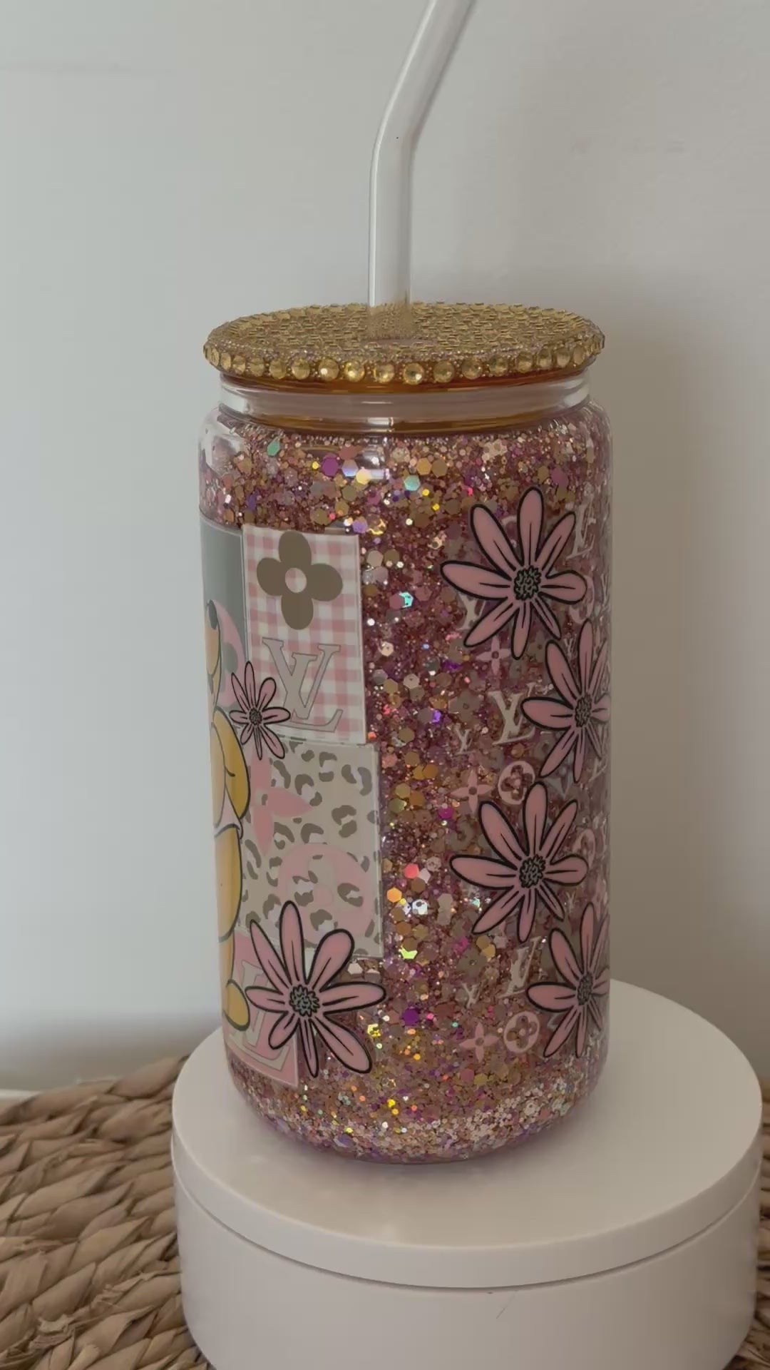 Sparkle Winnie - Glass 16oz