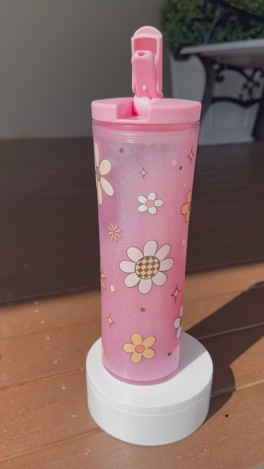 ✨ Pink Pettle - 20 oz Acrylic Drink Bottle