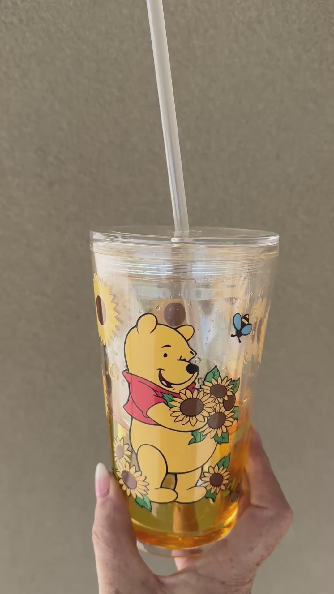 Winnie Honey Drip - 20 oz Acrylic Stadium