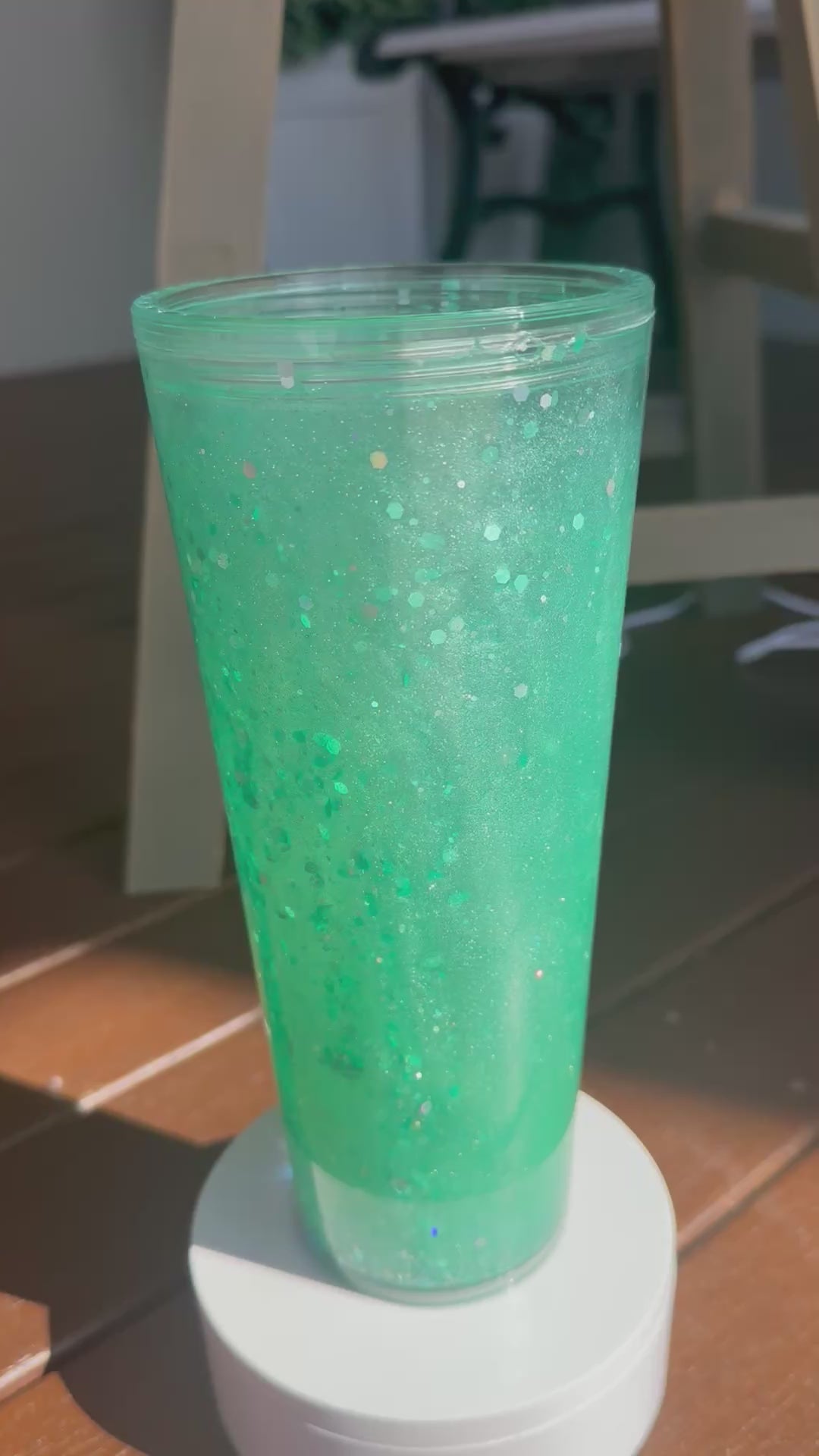 Waterfall - Jade Green Cateye - 24 oz Acrylic Stadium